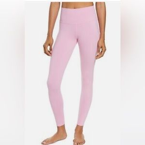 Alo 7/8 High-Waisted Airbush Leggings. Size Small. Worn twice. Brand new.